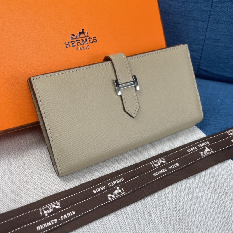 Hermes Wallets & Purse